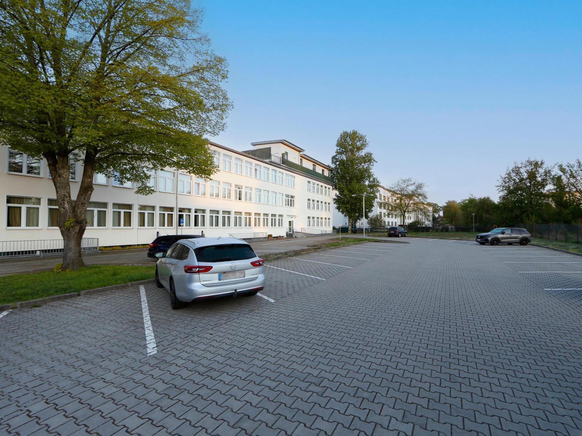 B&B Hotel Berlin-Adlershof Dış mekan fotoğraf
