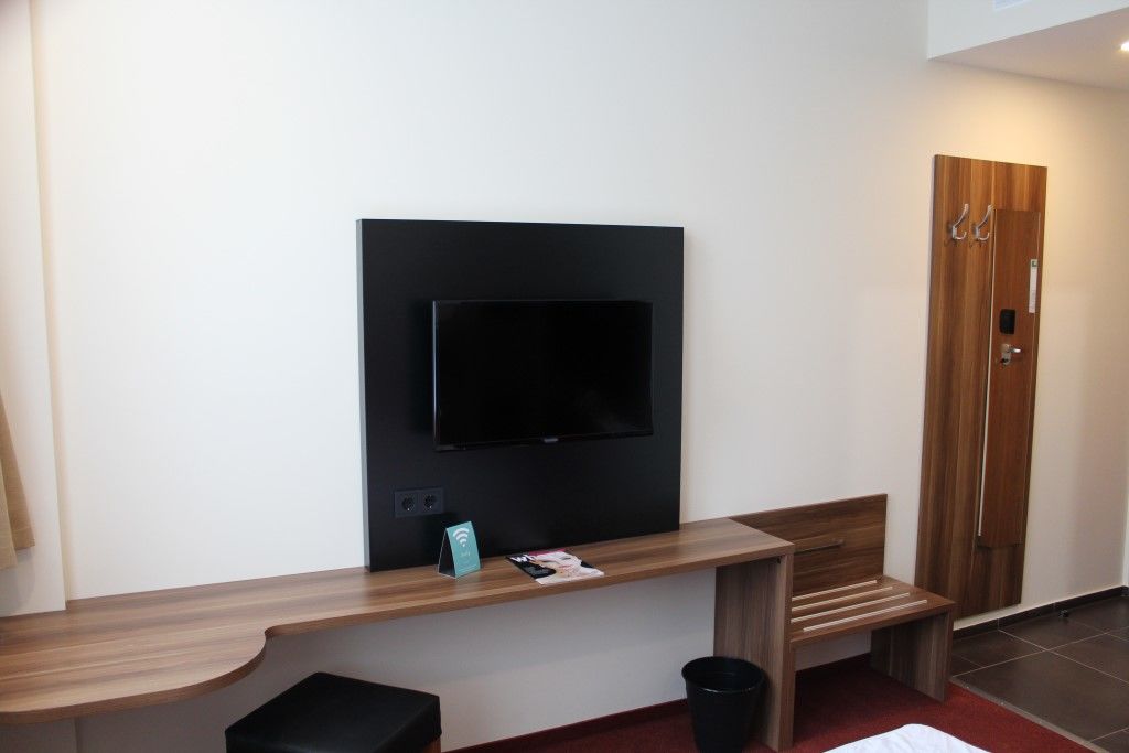 B&B Hotel Berlin-Adlershof Dış mekan fotoğraf