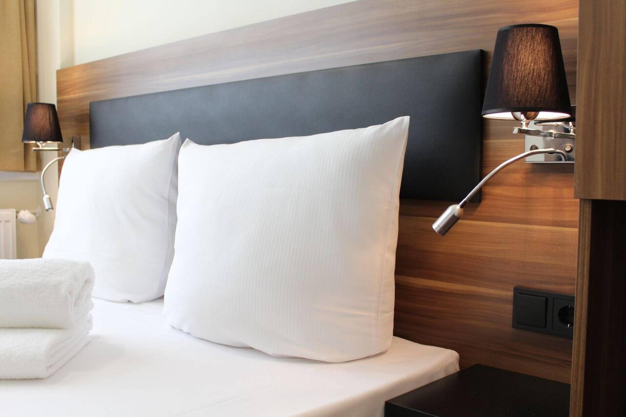 B&B Hotel Berlin-Adlershof Dış mekan fotoğraf